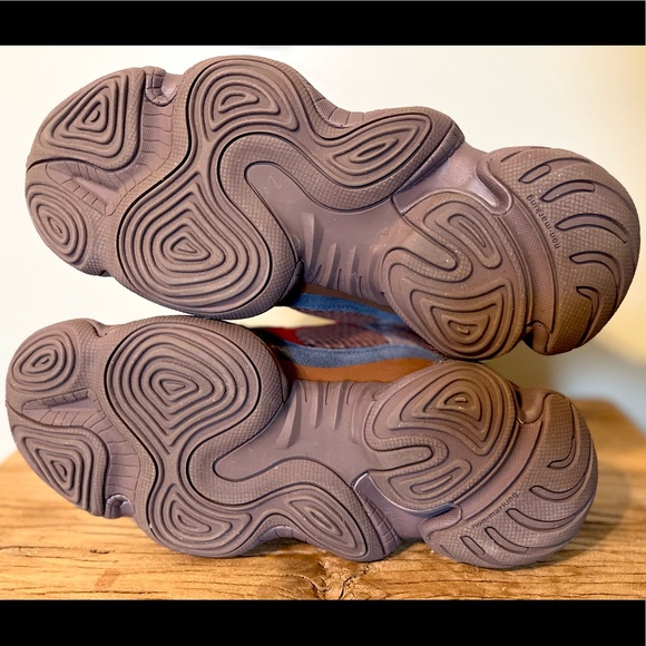 Yeezy 500 High - Picture 11 of 14